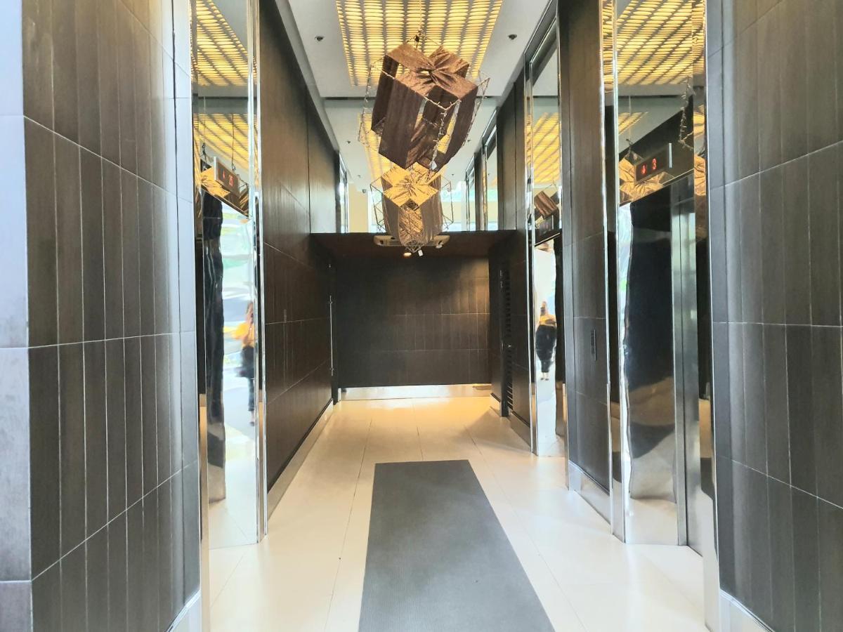 Apartment Avant In Bgc - Spacious 1 Bedroom With Amazing View