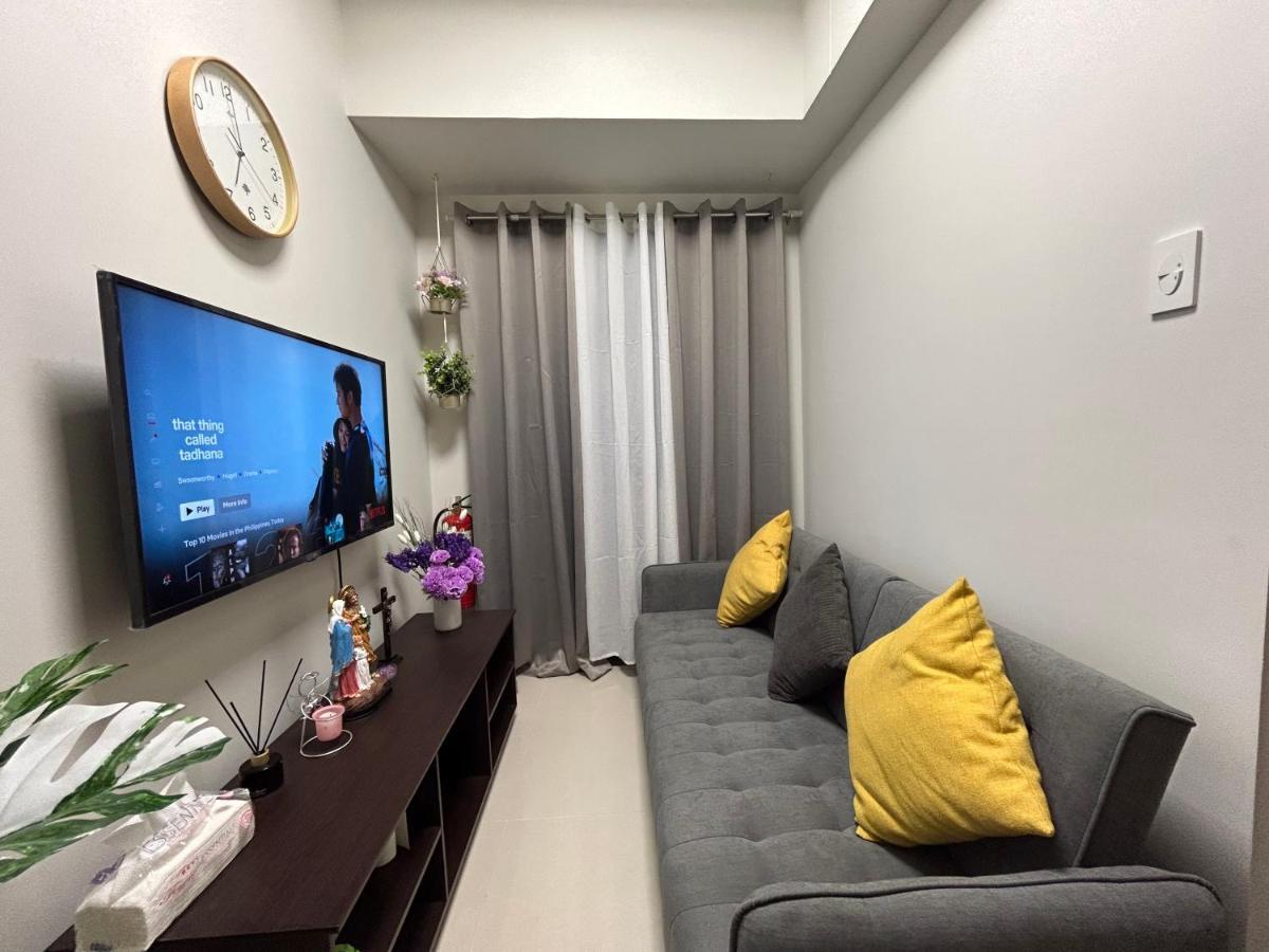 The Estrella At S Residences Mall Of Asia Complex, Near Airports Apartment