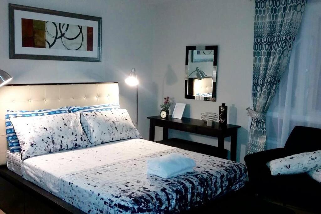 Condotel At 150 Newport Blvd. Near Naia T3 W/ Wifi * Manila
