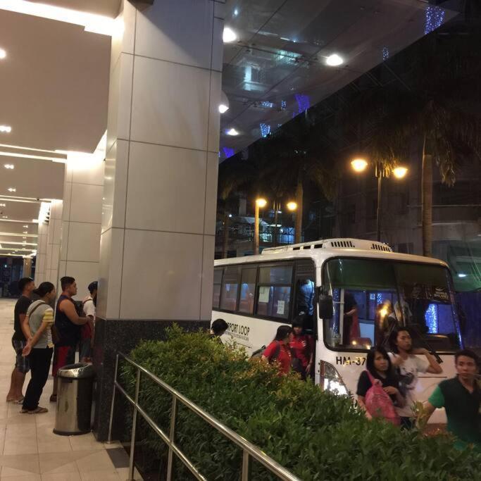 Condotel At 150 Newport Blvd. Near Naia T3 W/ Wifi Manila