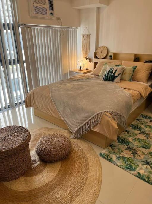 Apartment Cozy Viceroy Residences Mckinley Hill Bgc *