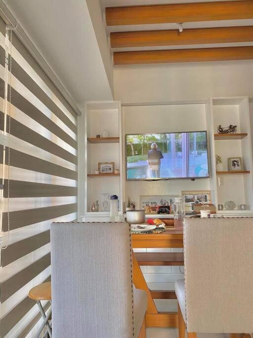 A2j Luxury 1br Balcony Venice Near Malls *