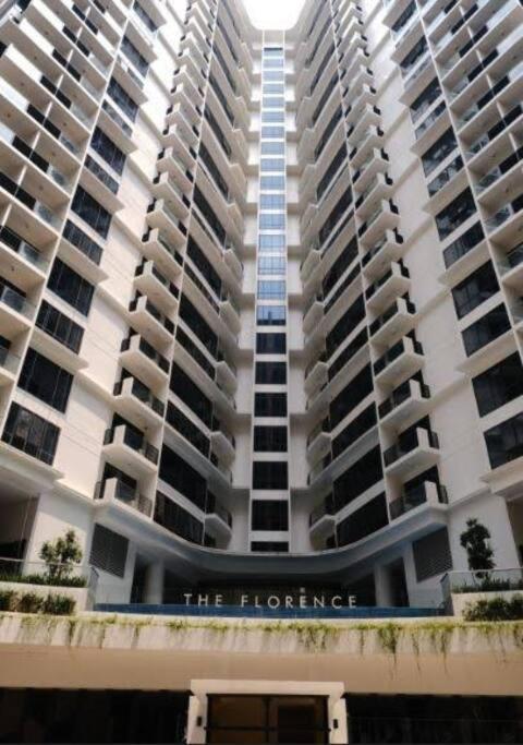 Mckinley Hills Bgc Taguig Apartment Manila