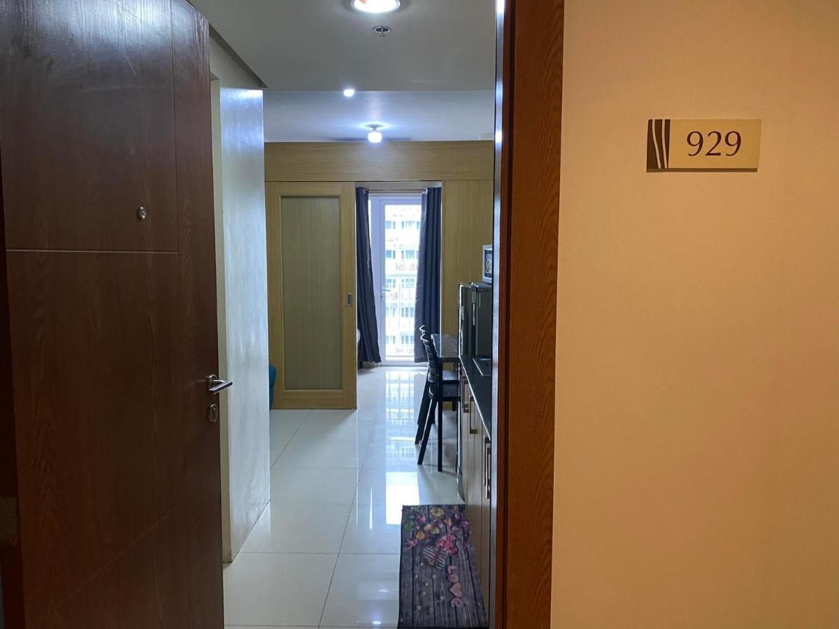 Shell C14 Near Mall Of - Airport Apartment *