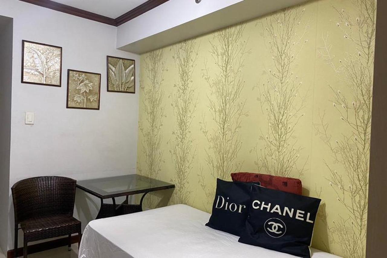 Madison's Place At Sea Moa Apartment *