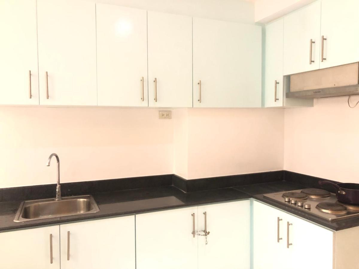 Premiere Haven At Sea Residences Condominium Apartment *