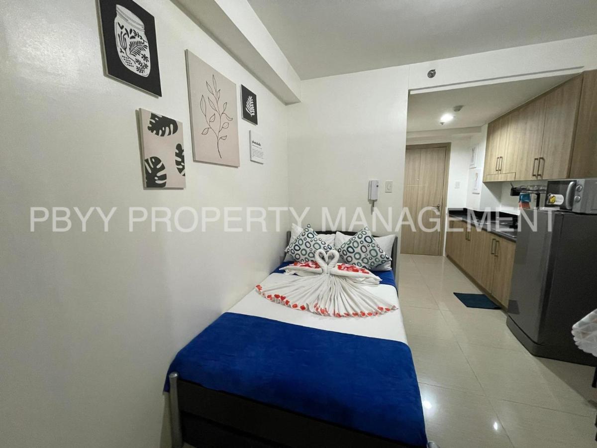 Apartment Shore Residences, Mall Of Complex By Pbyy Manila