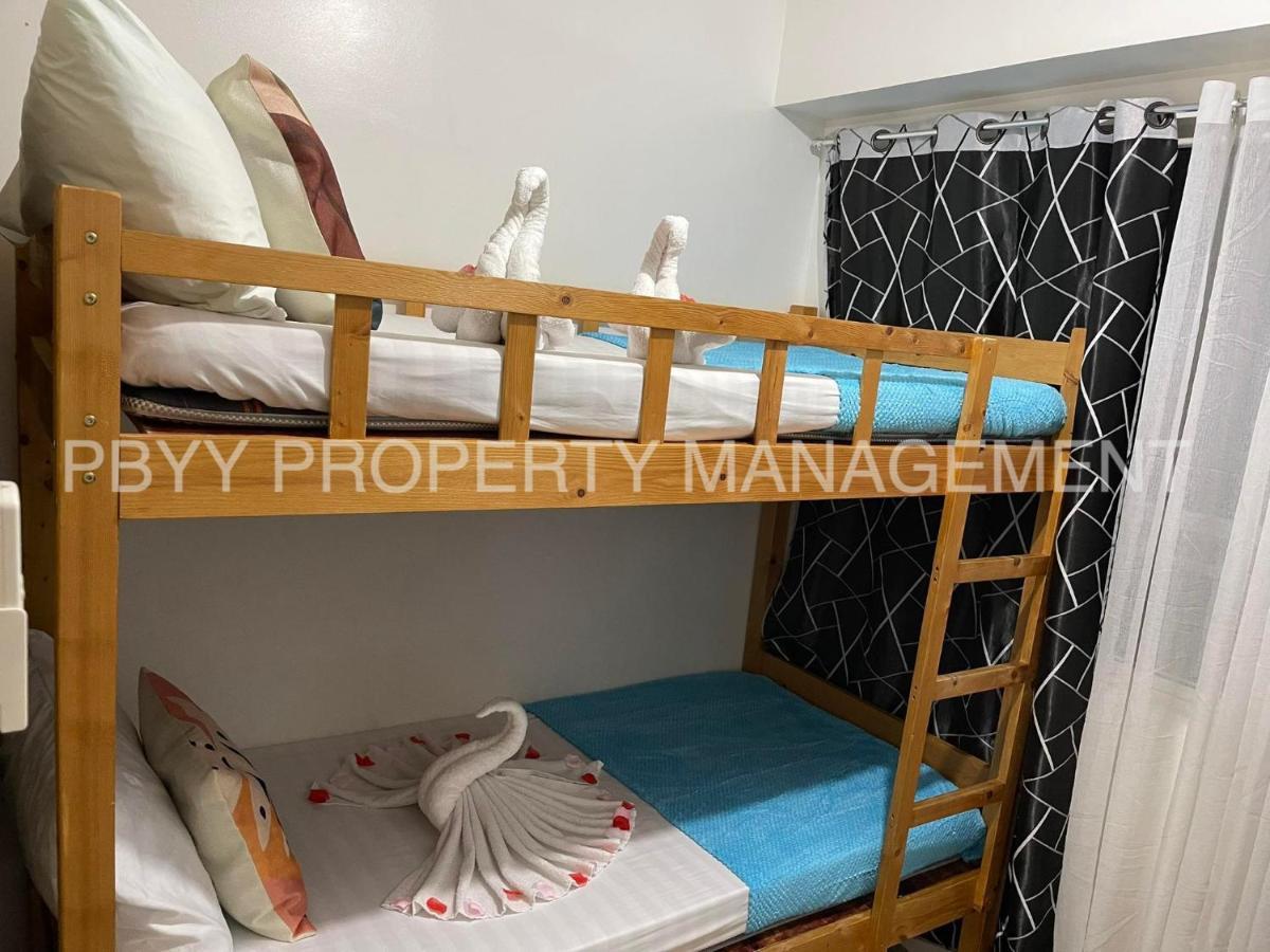 Shore Residences, Mall Of Complex By Pbyy Apartment Manila
