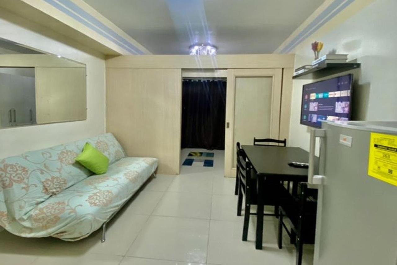 Madison's Place At Sea Moa Apartment