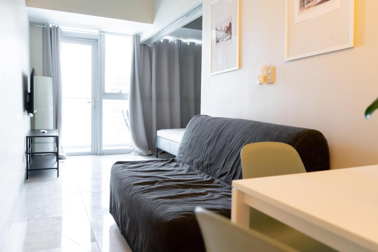 Uptown Parksuites Tower 2 Bgc By Ph Staycation * Manila