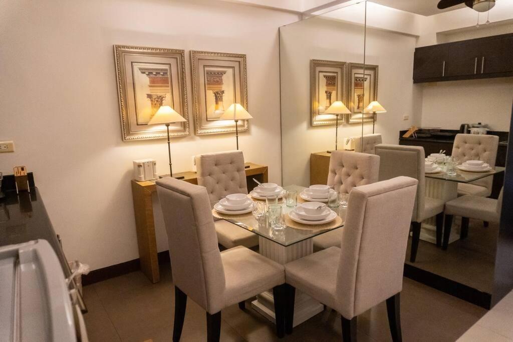 Apartment A2j Luxury 1br Near Venice Mall Bgc Taguig Manila