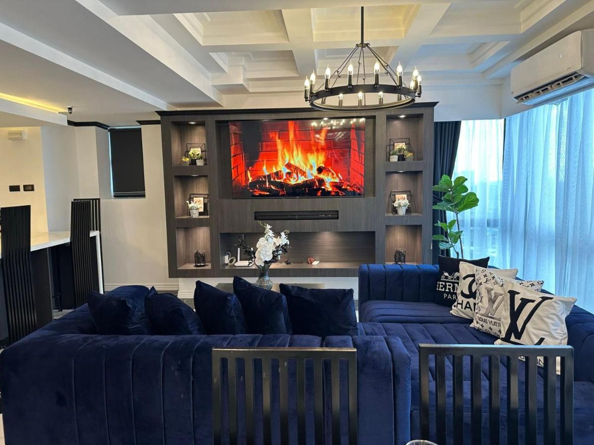 Makati Prime Luxury *