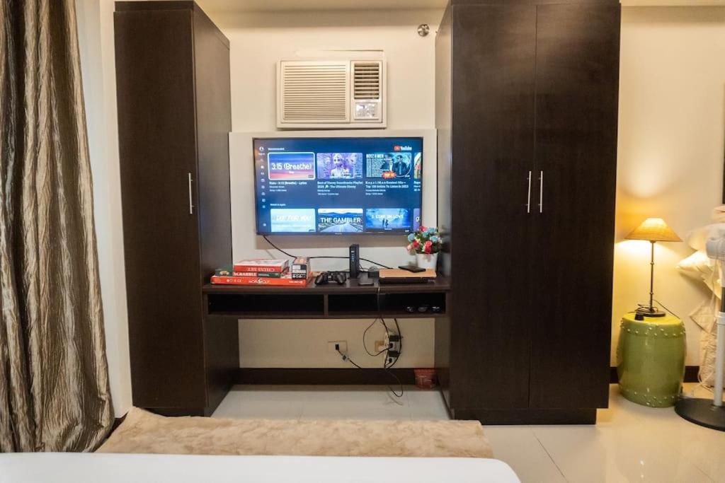 A2j Luxury 1br Near Venice Mall Bgc Taguig Apartment *