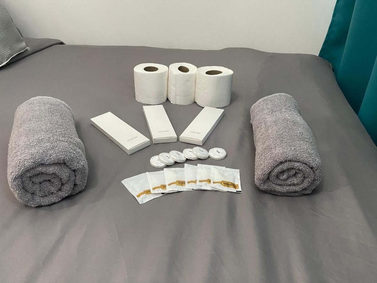Apartment Grace Residences 1 Bedroom With Balcony Bgc View Netflix Manila
