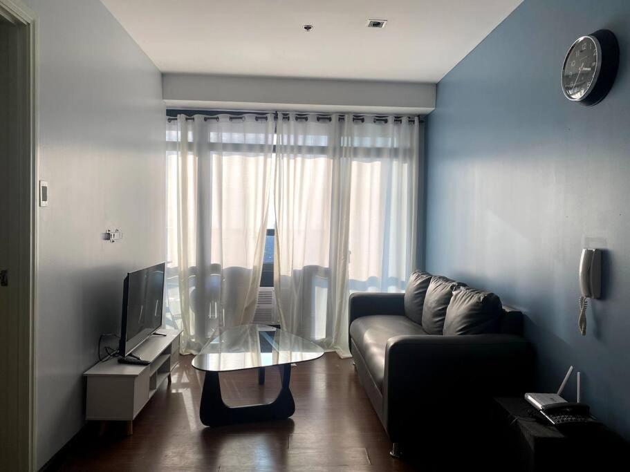Apartment Gramercy Residences Sunset View 1 Bedroom Flat Manila