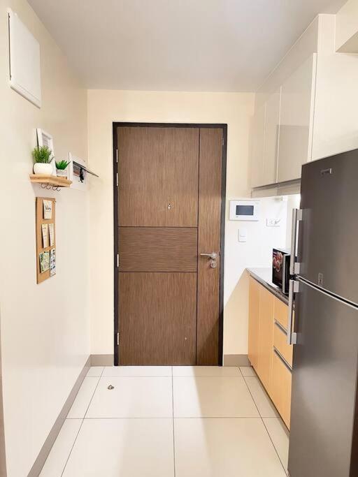 Angeliz Suites: Uptown Bgc Apartment Manila