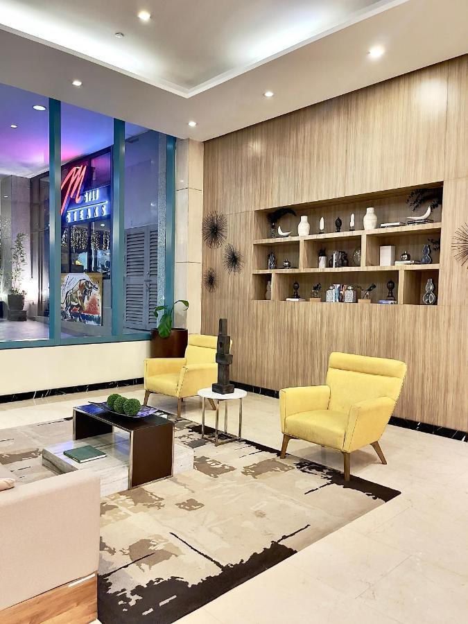 Angeliz Suites: Uptown Bgc *
