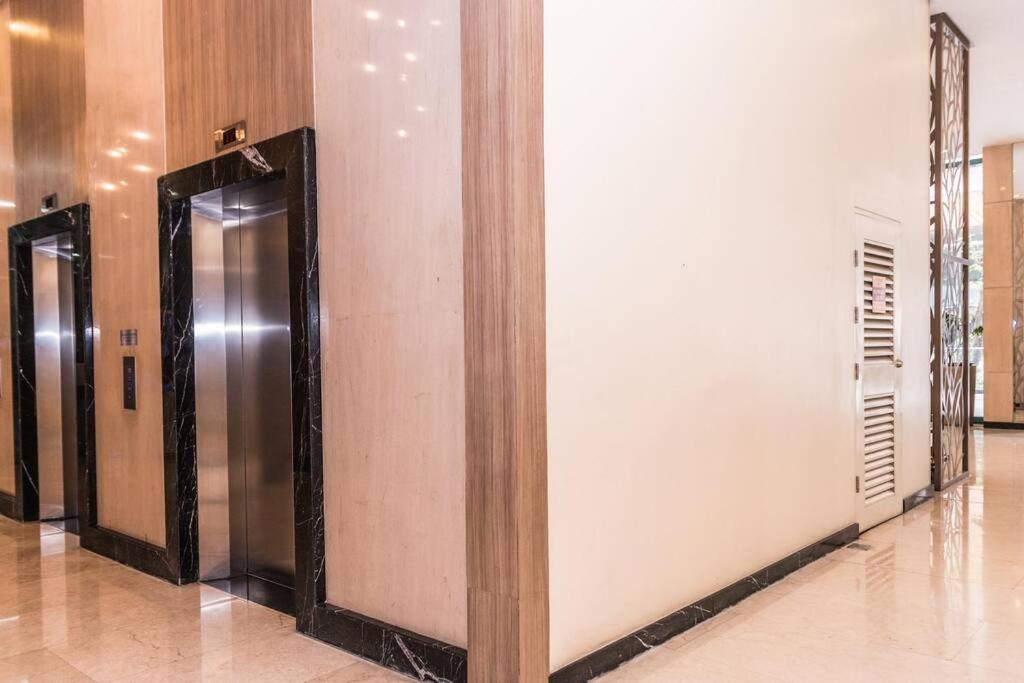 Angeliz Suites: Uptown Bgc Apartment