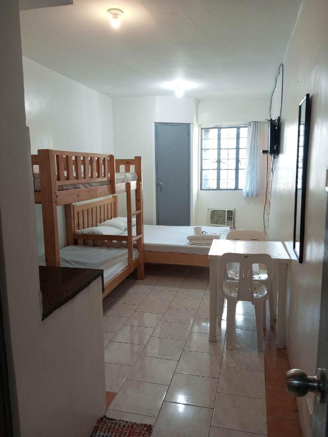 Frank Lloyd Apartelle Apartment