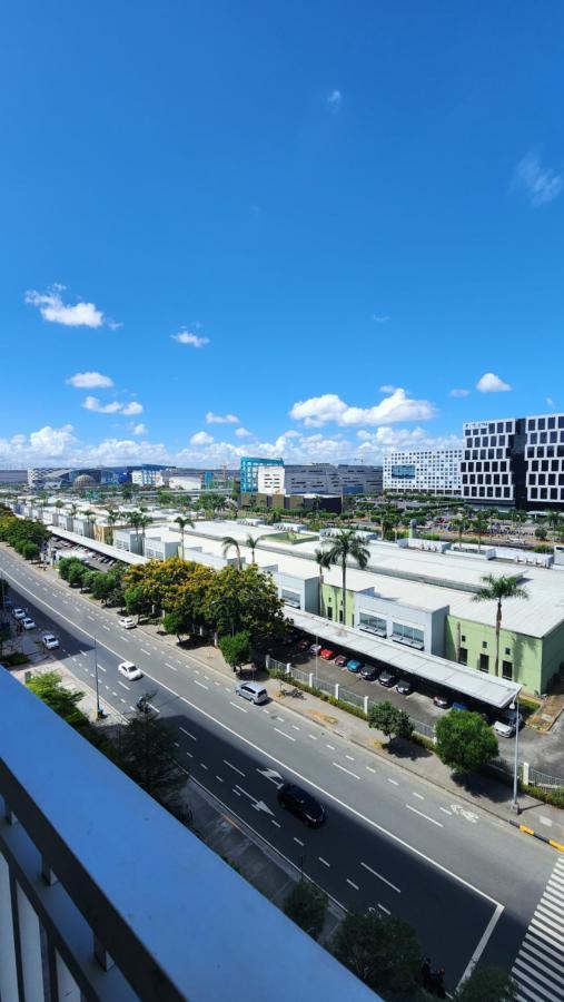 Apartment Ezbeds Near Mall Of *