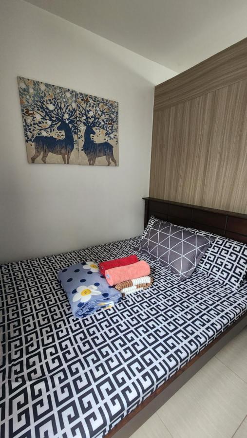 Ezbeds Near Mall Of *