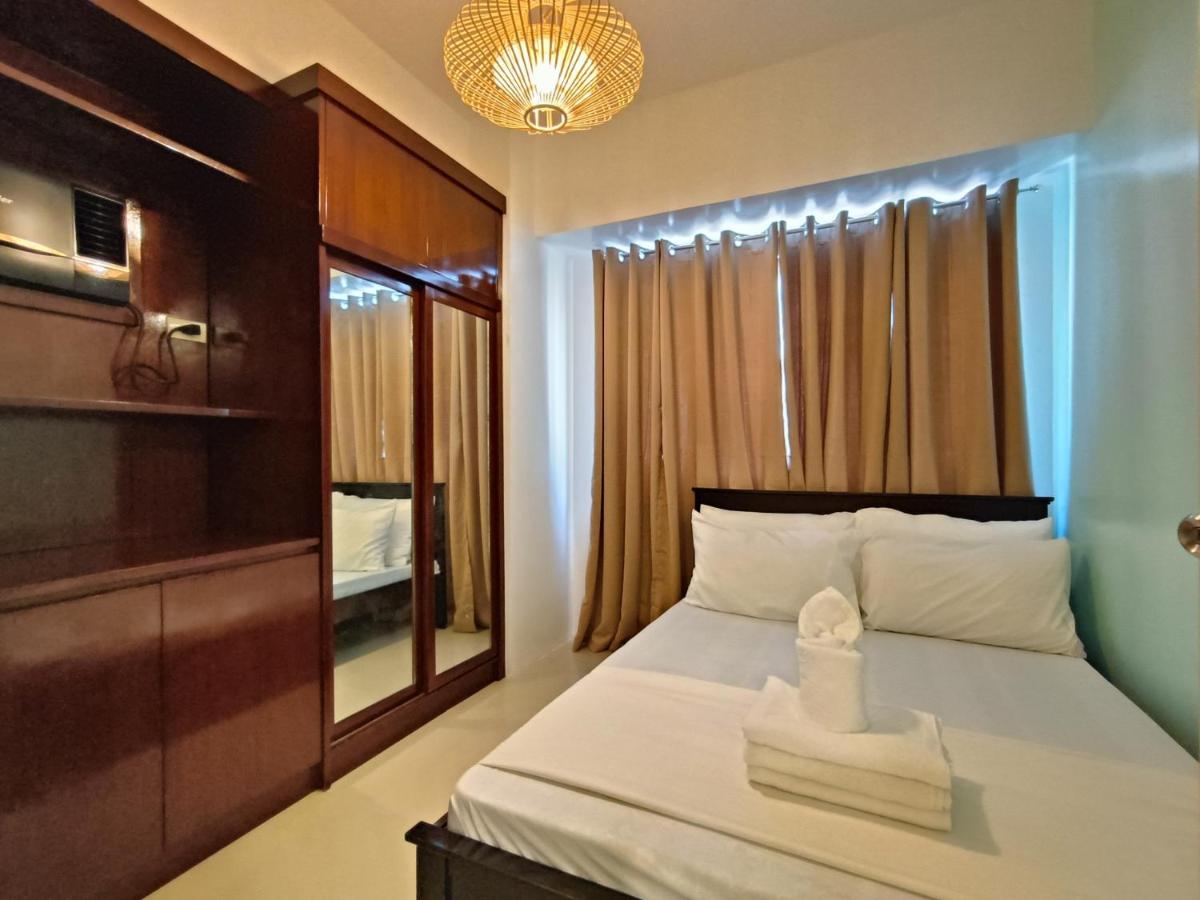 Premiere Haven At Sea Residences Condominium *