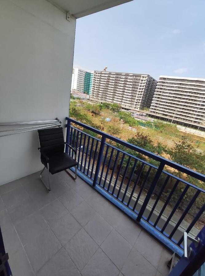 Sea Residences 5mins Walk To Sm Moa, Arena, Smx, 55