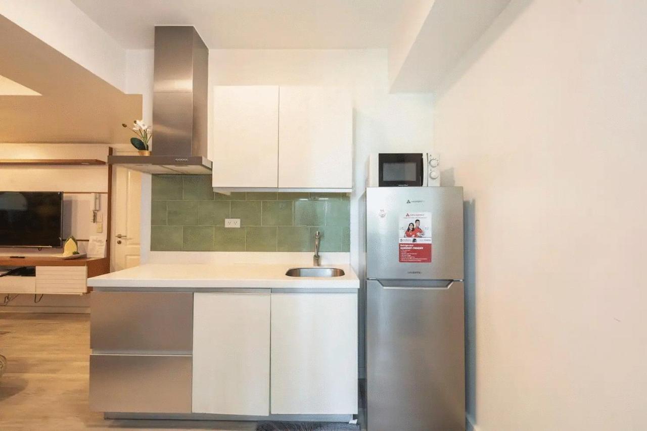 Adam's Crib 2br By Azure Residences Near Airport Apartment Manila