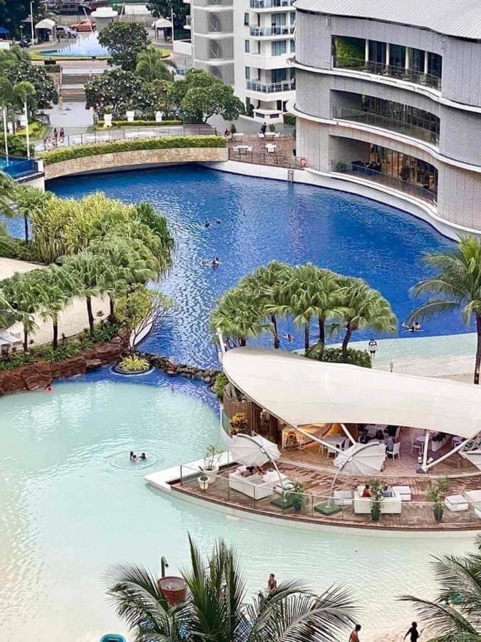 Adam's Crib 2br By Azure Residences Near Airport *