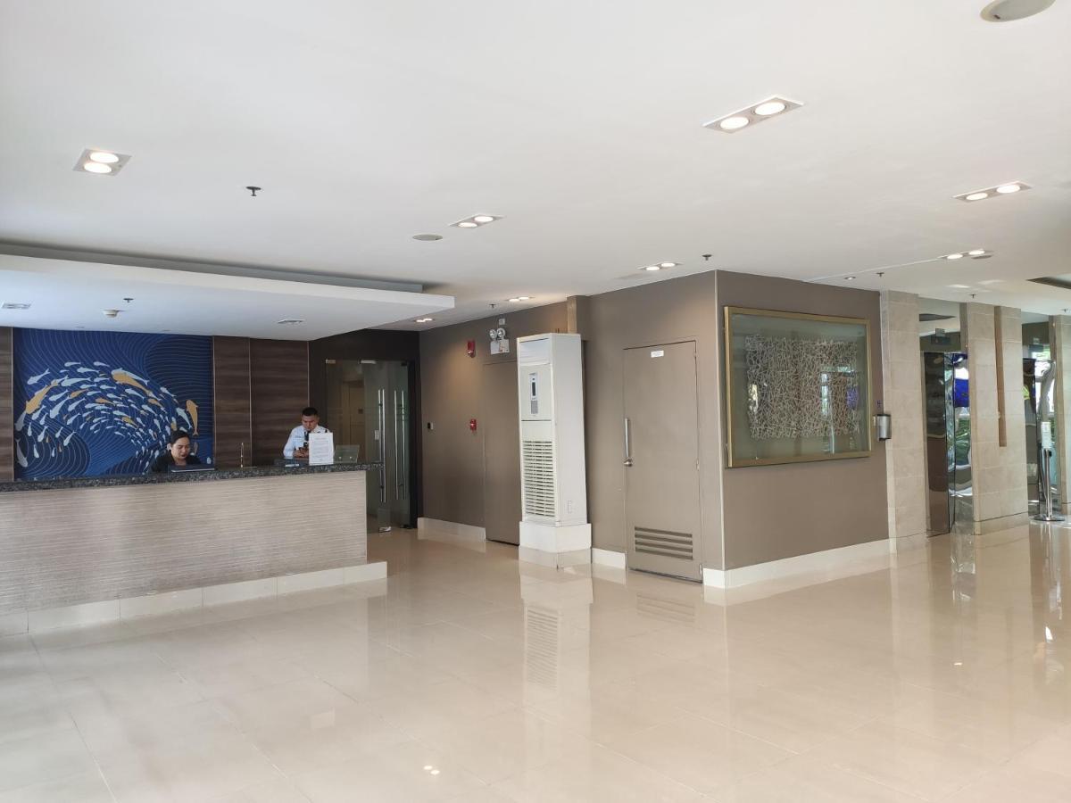 Sea Residences 5mins Walk To Sm Moa, Arena, Smx, 55