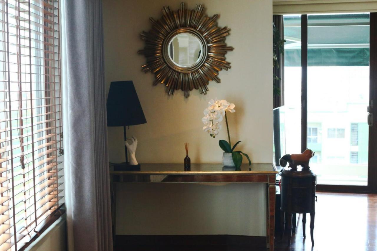 Poblacion Penthouse With Private Roofdeck Manila
