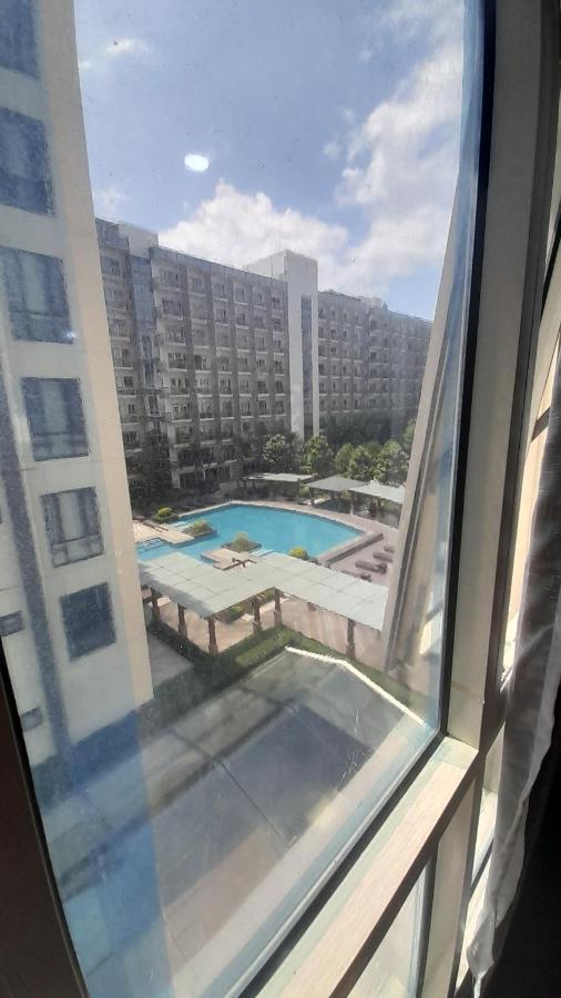 Apartment 81 Newport Boulevard -across Naia Terminal 3 Manila