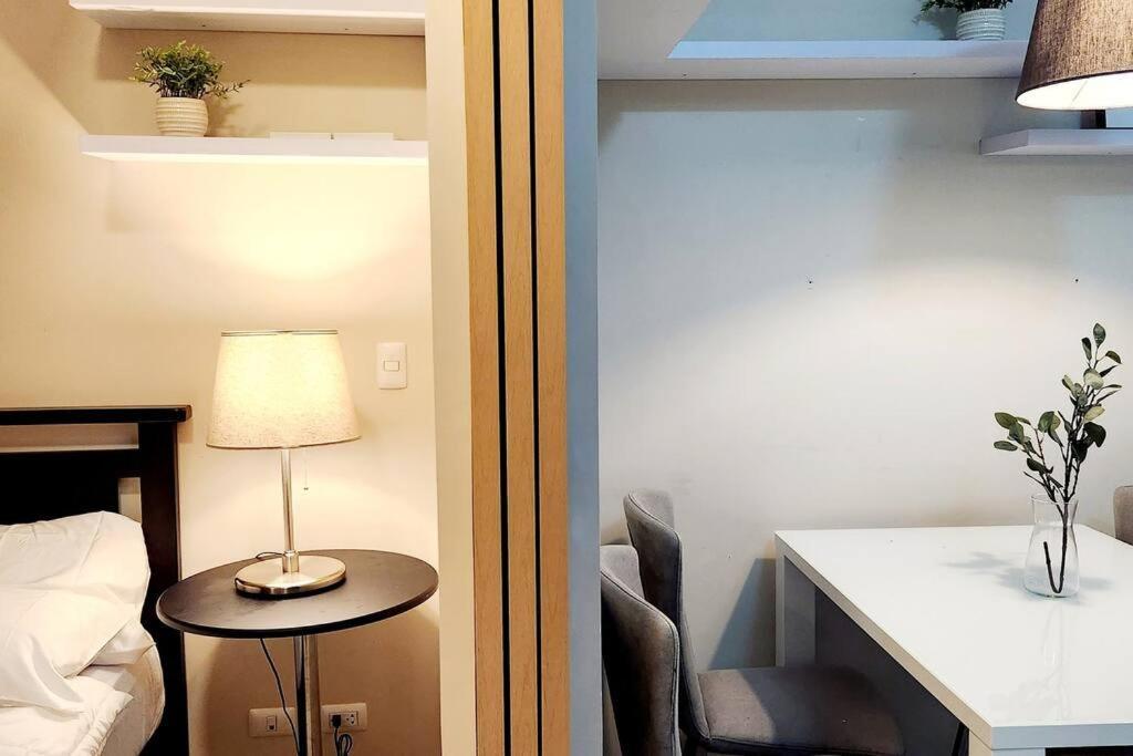 Casa Antonio At Uptown Parksuites Tower One Bgc *