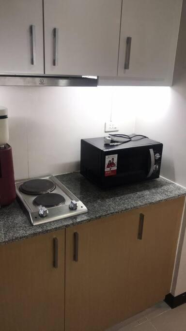Casa Antonio At Uptown Parksuites Tower One Bgc Manila