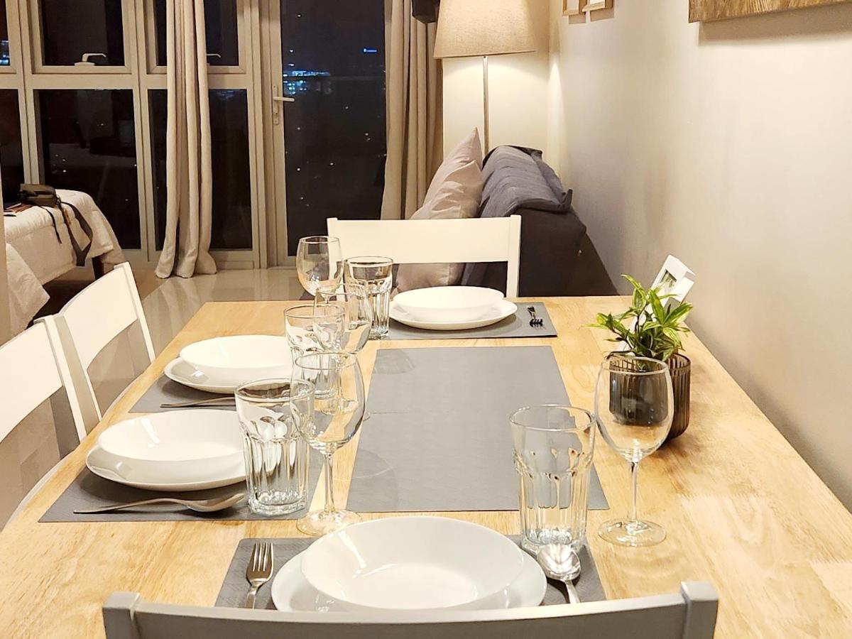 Casa Antonio At Uptown Parksuites Two * Manila