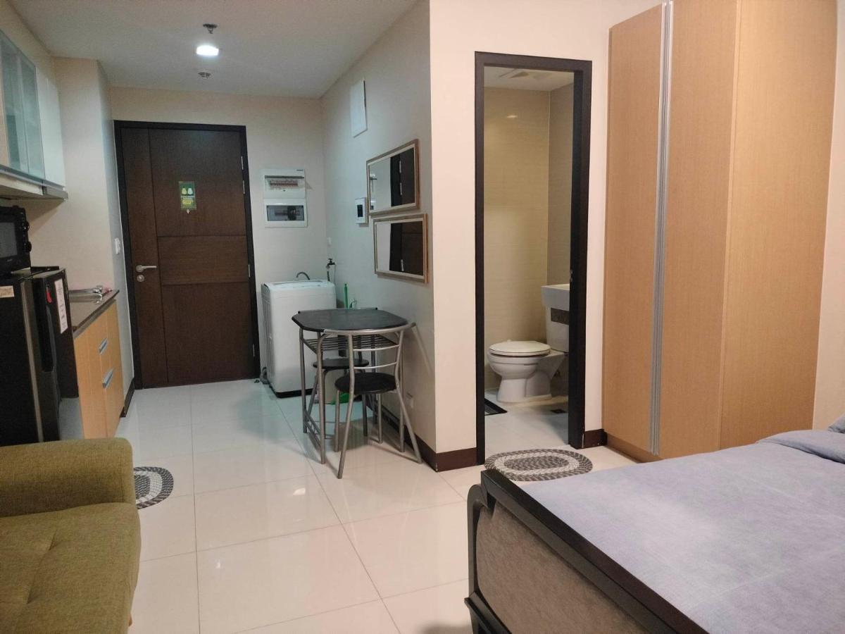 101 Newport Boulevard Near Naia Terminal 3 * Manila