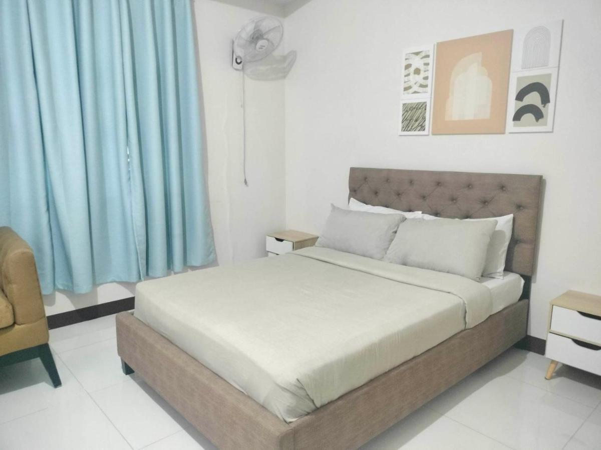 Apartment 101 Newport Boulevard Near Naia Terminal 3 *