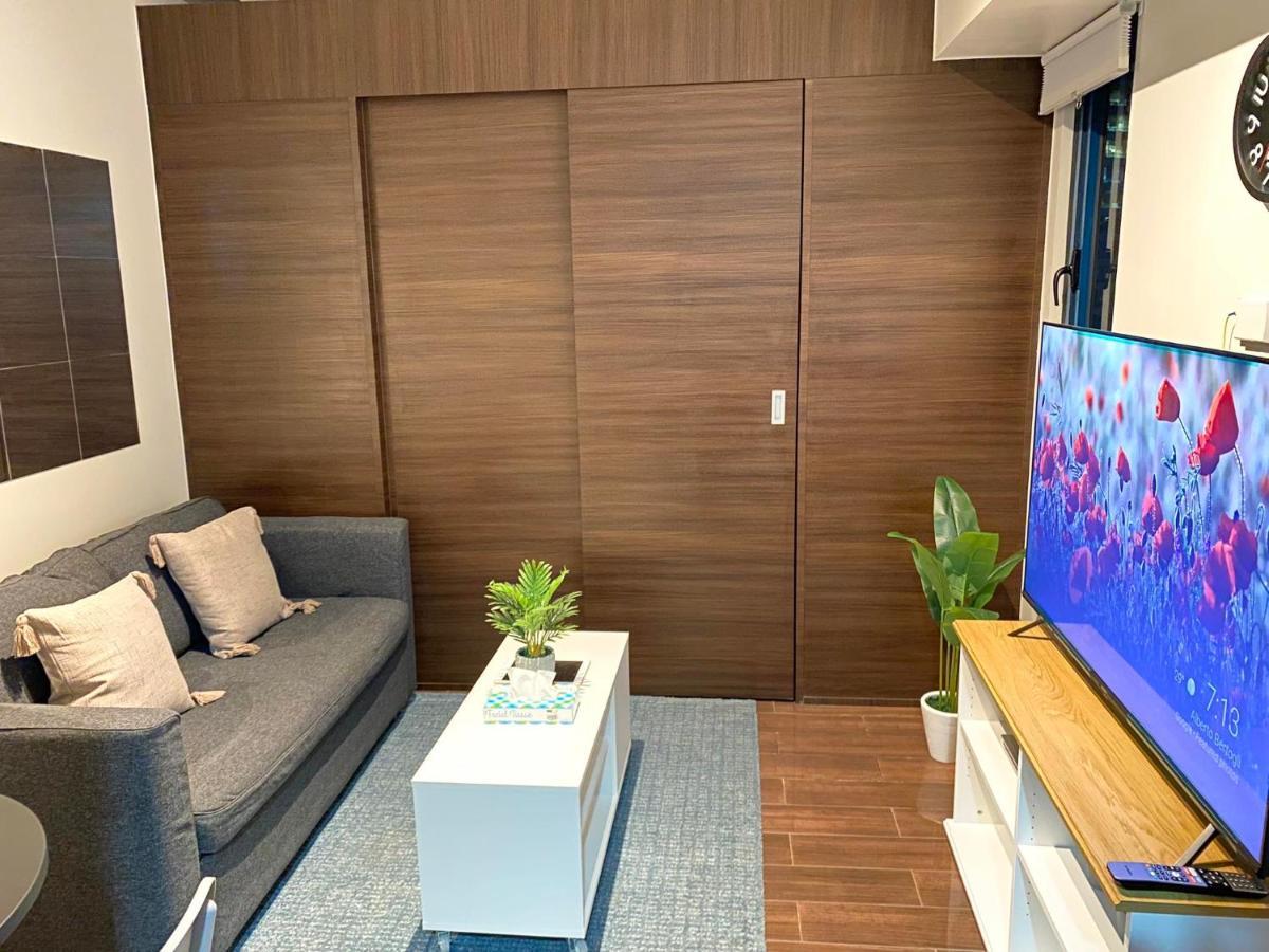 Air Residences Makati - Fully Furnished With Skyline Views! *