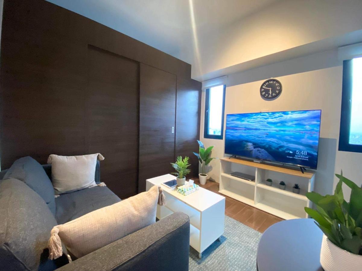 Air Residences Makati - Fully Furnished With Skyline Views! Apartment Manila