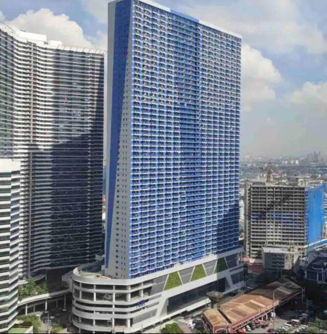 Apartment Air Residences Makati - Fully Furnished With Skyline Views! Manila