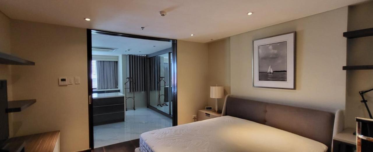 Poblacion Penthouse With Private Roofdeck