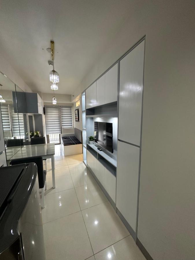 S Residences Moa - Alano's Place *