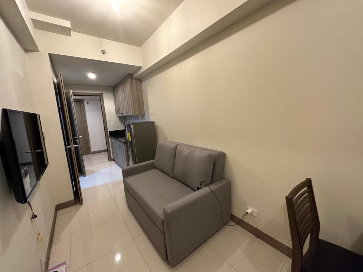 Apartment S Residences Moa - Alano's Place