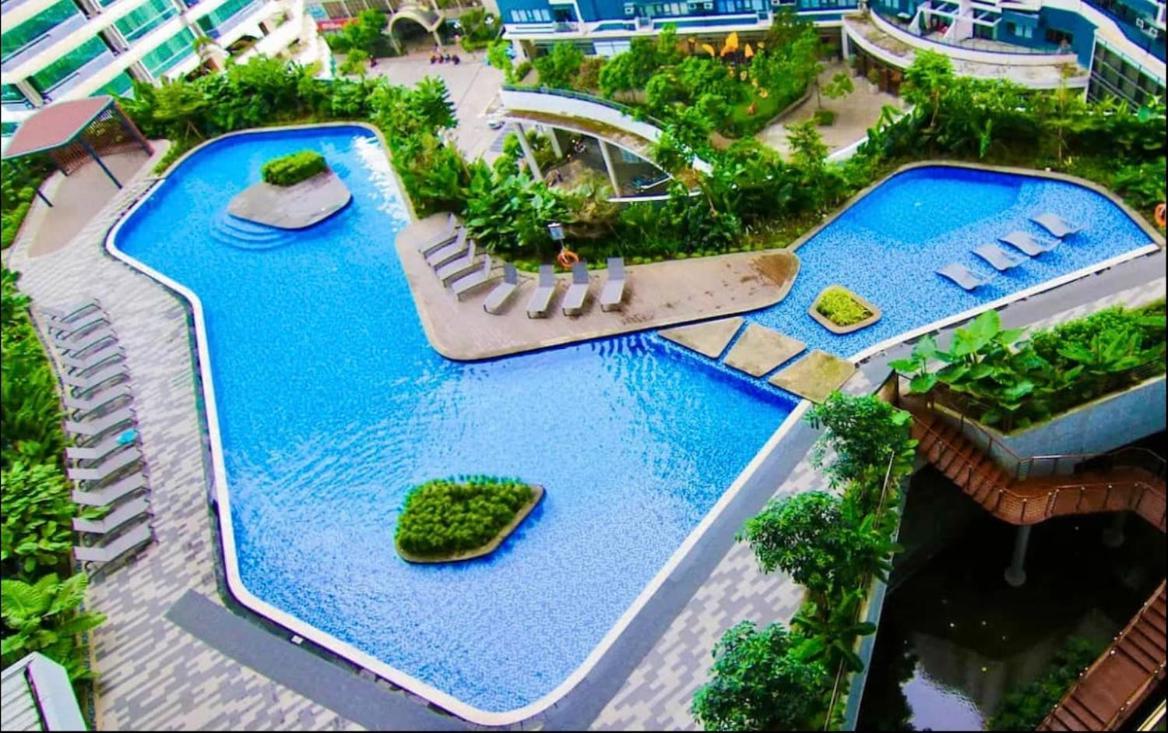In Air Residences Makati Wifi Netflix Disney, Pool & Mall * Manila