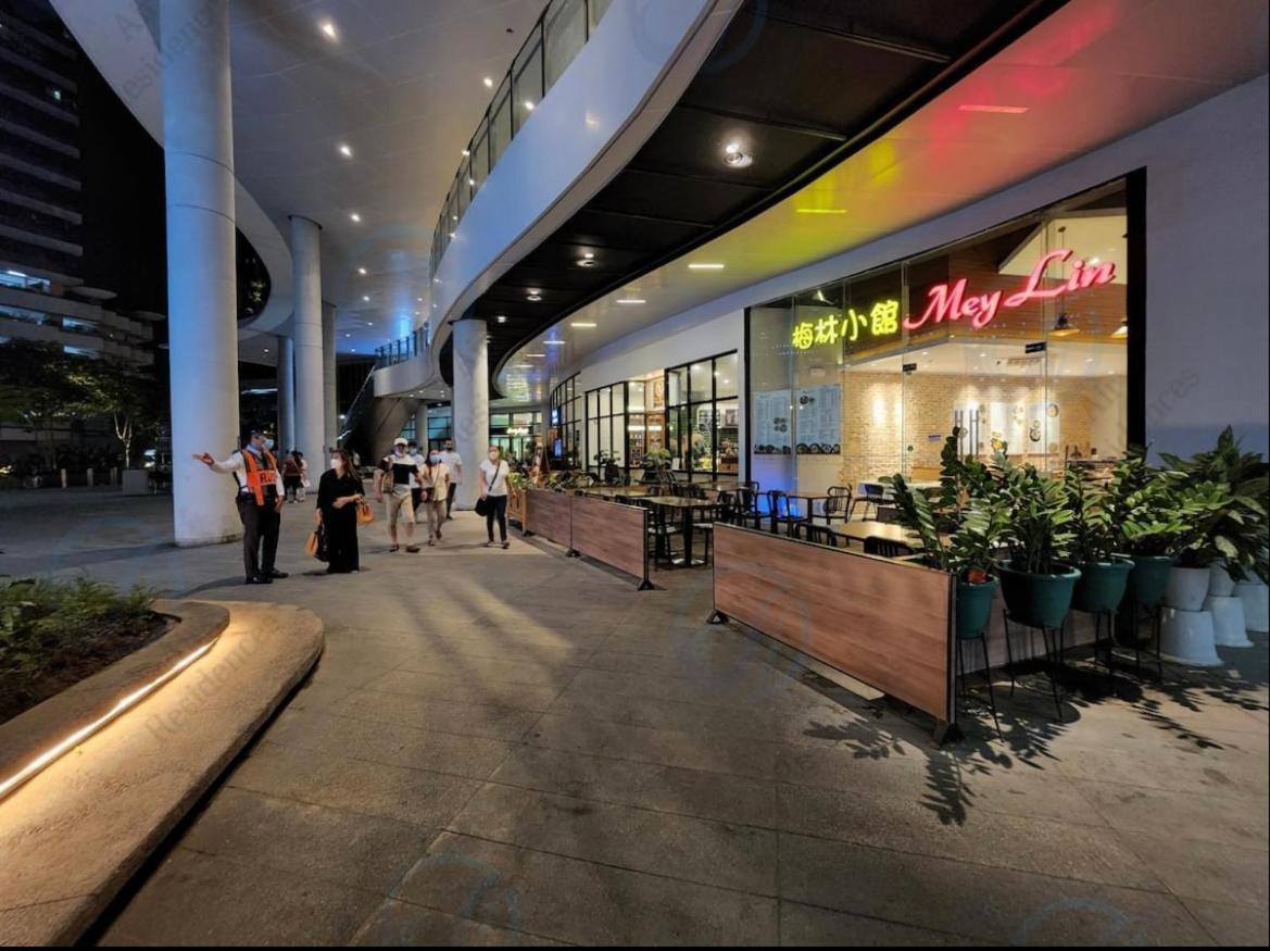 In Air Residences Makati Wifi Netflix Disney, Pool & Mall Apartment *