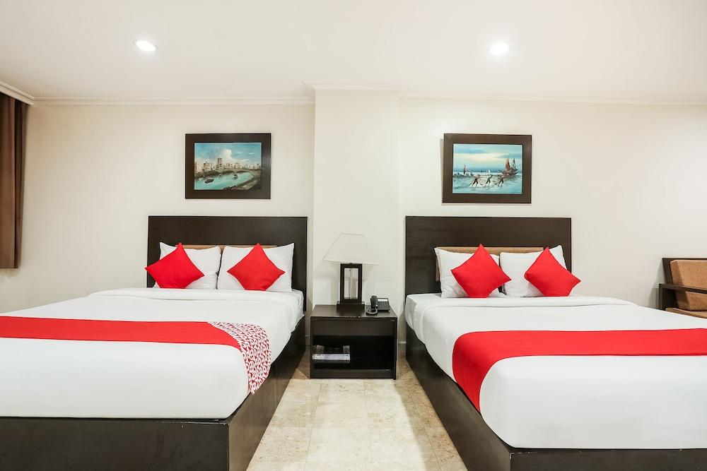 Paragon Tower Hotel 2*