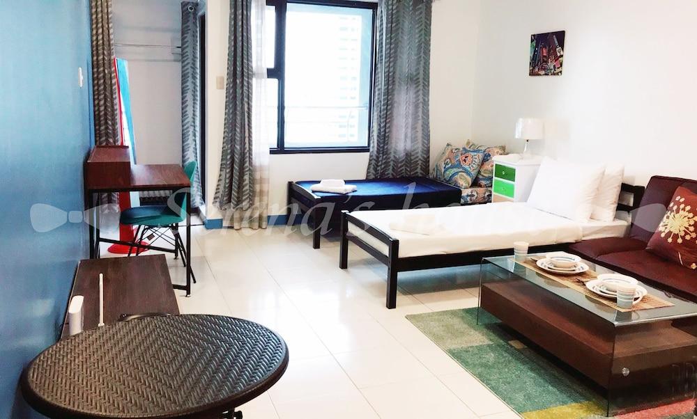 Serena's House Malate Manila