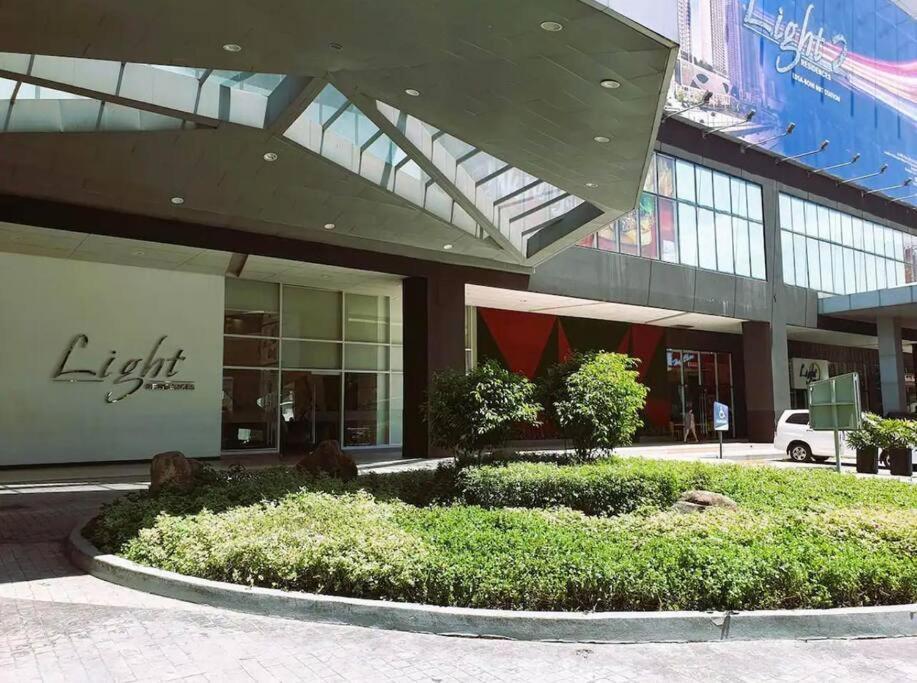 Apartment Luxe & Cozy 1br Apt With Netflix/pool/mall/cinema