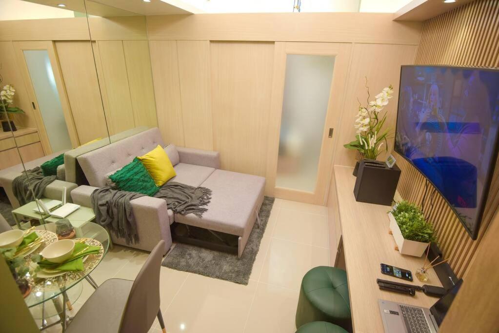 Luxe & Cozy 1br Apt With Netflix/pool/mall/cinema