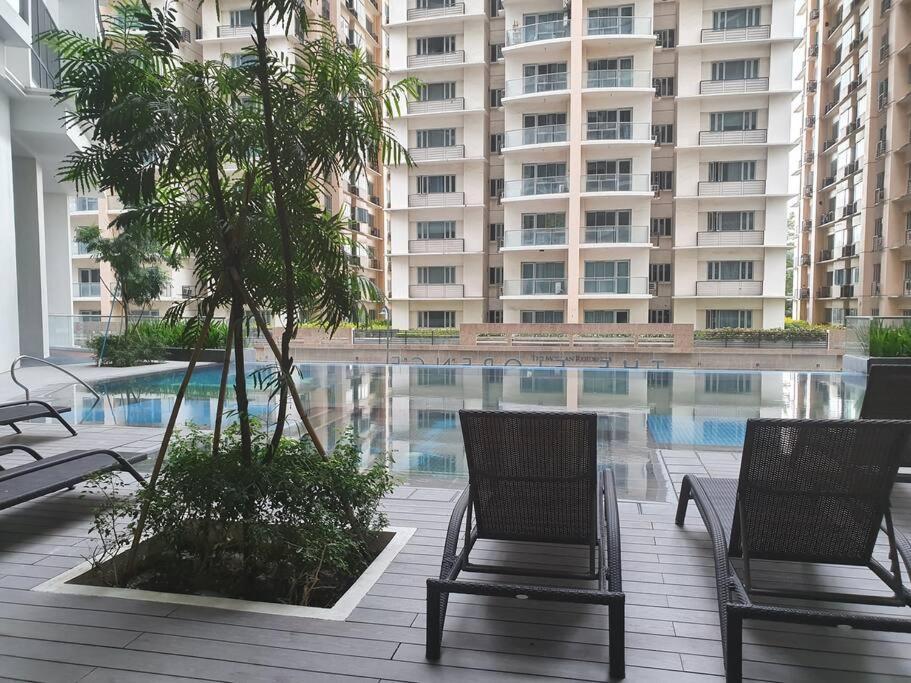 Apartment Beautiful High End In Center, Manila